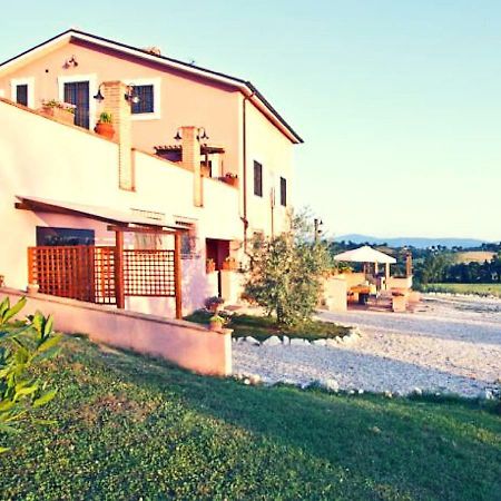 Апартаменты Casale Molinelle Сан-Джемини Экстерьер фото